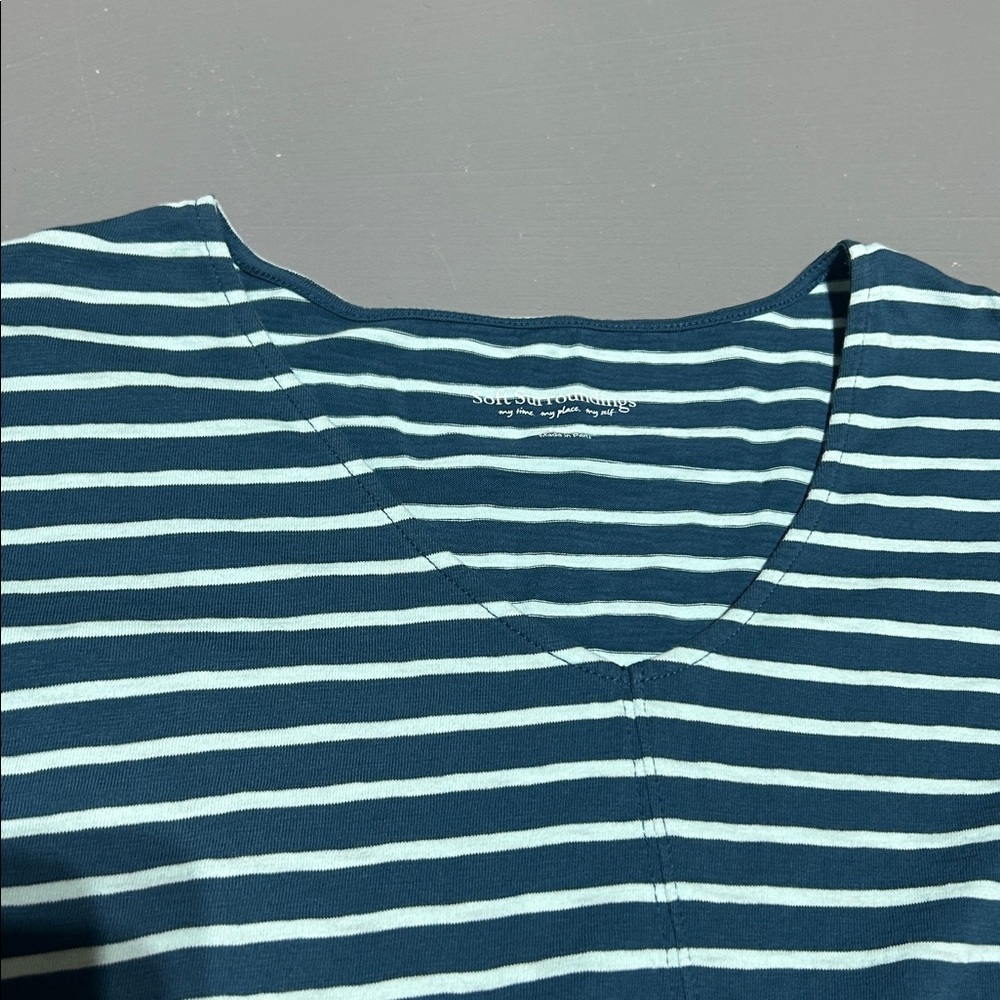 Soft Surroundings Blue Striped Essential Premium Shirt (Women’s Large) - Picture 5 of 7